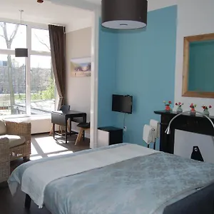  Bed & Breakfast Obrechtstraat Nederland